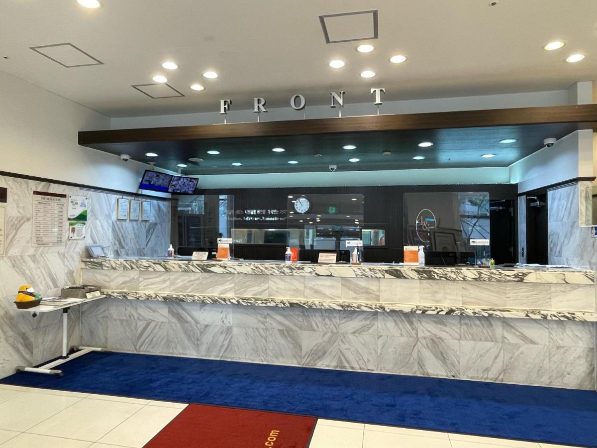 Toyoko Inn Busan Seomyeon Экстерьер фото