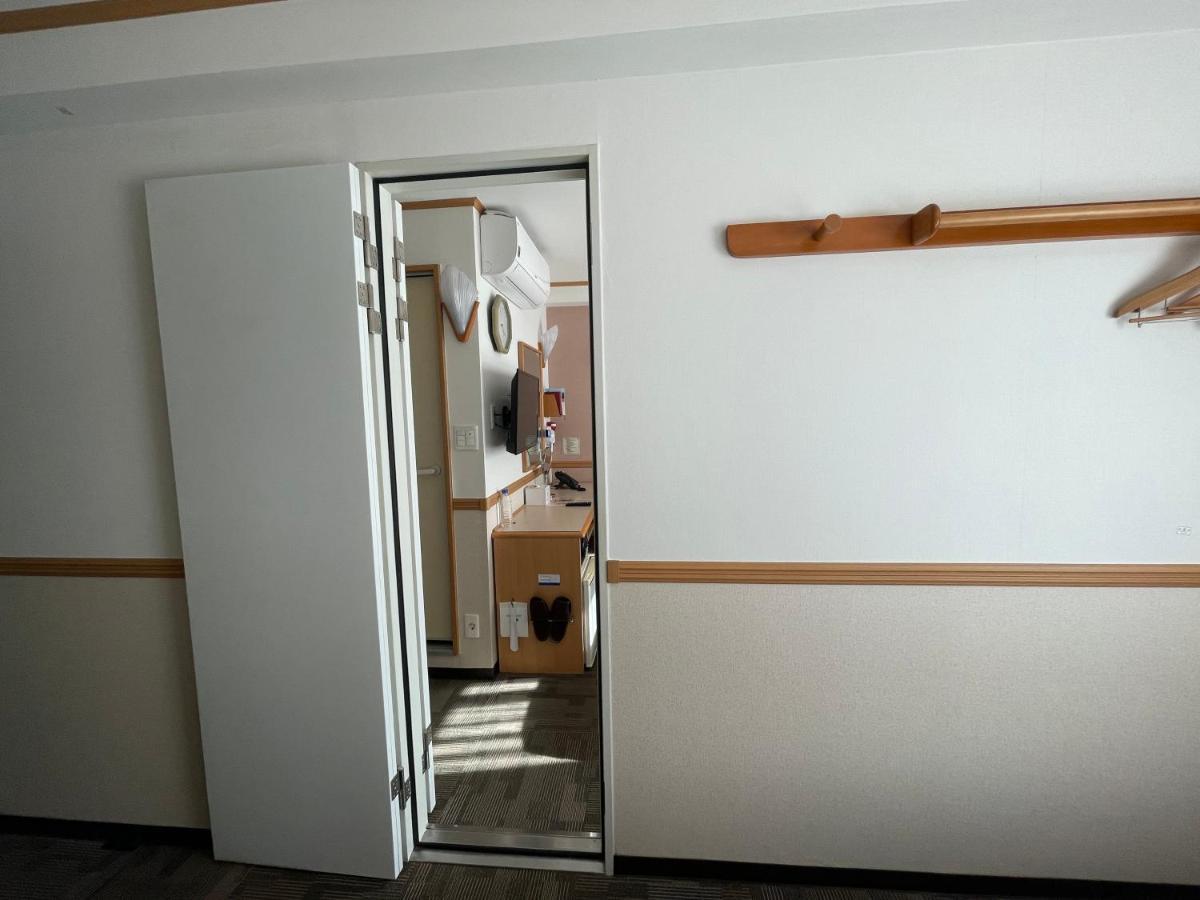Toyoko Inn Busan Seomyeon Экстерьер фото